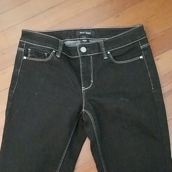 WHBM Black Cropped Jeans - Picture 2 of 7